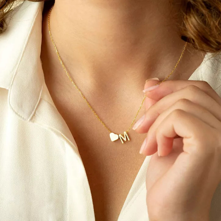 Turandoss Gold Heart Initial Necklaces for Women Girls, Dainty Pendant Necklace, Gold Jewelry for Women, Birthday Gifts for Girls 8-18