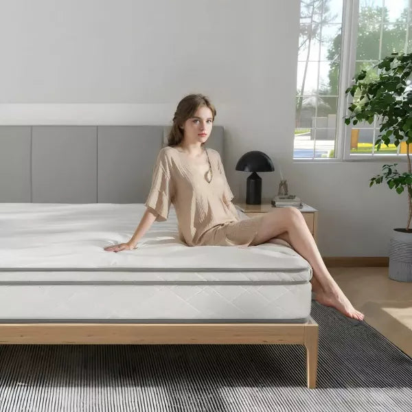 Wooakway King Size 79.9" L 76" W 12" H Hybrid Mattress in a Box with Gel Memory Foam Individually Wrapped Pocket Coils Innerspring