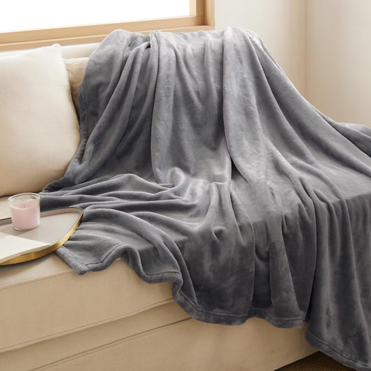 Bedsure Flannel Blanket – Solid Color Plush Throw, Ultra Soft and Fuzzy, 280GSM Lightweight Cozy Blanket for Bed or Couch