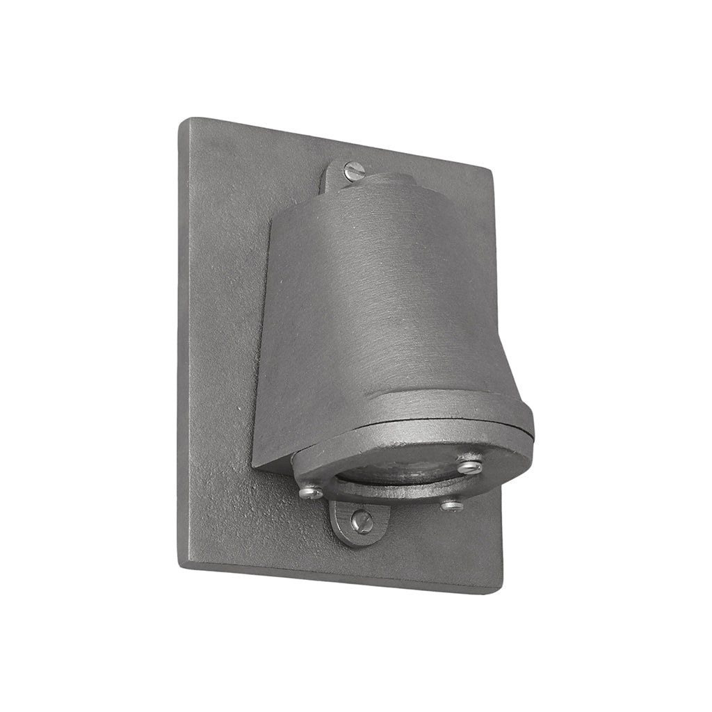 Mast Light - Outdoor